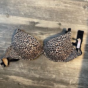 PINK VS cheetah bra!